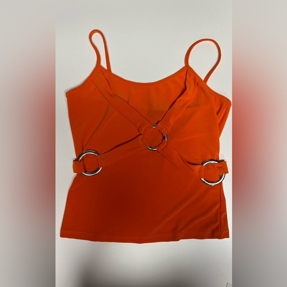 Tank top with decorative straps and metal ring - Picture 3 of 4
